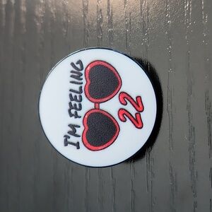 Taylor Swift "Feeling 22" Pin